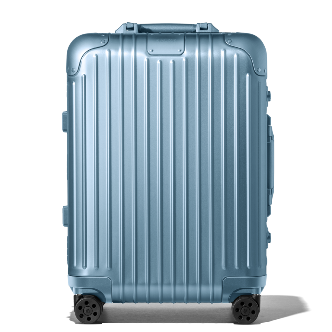 9 Best Cruise Luggage | Solo, Couples, Family, & Crew Suitcases 7 RIMOWA Original Cabin