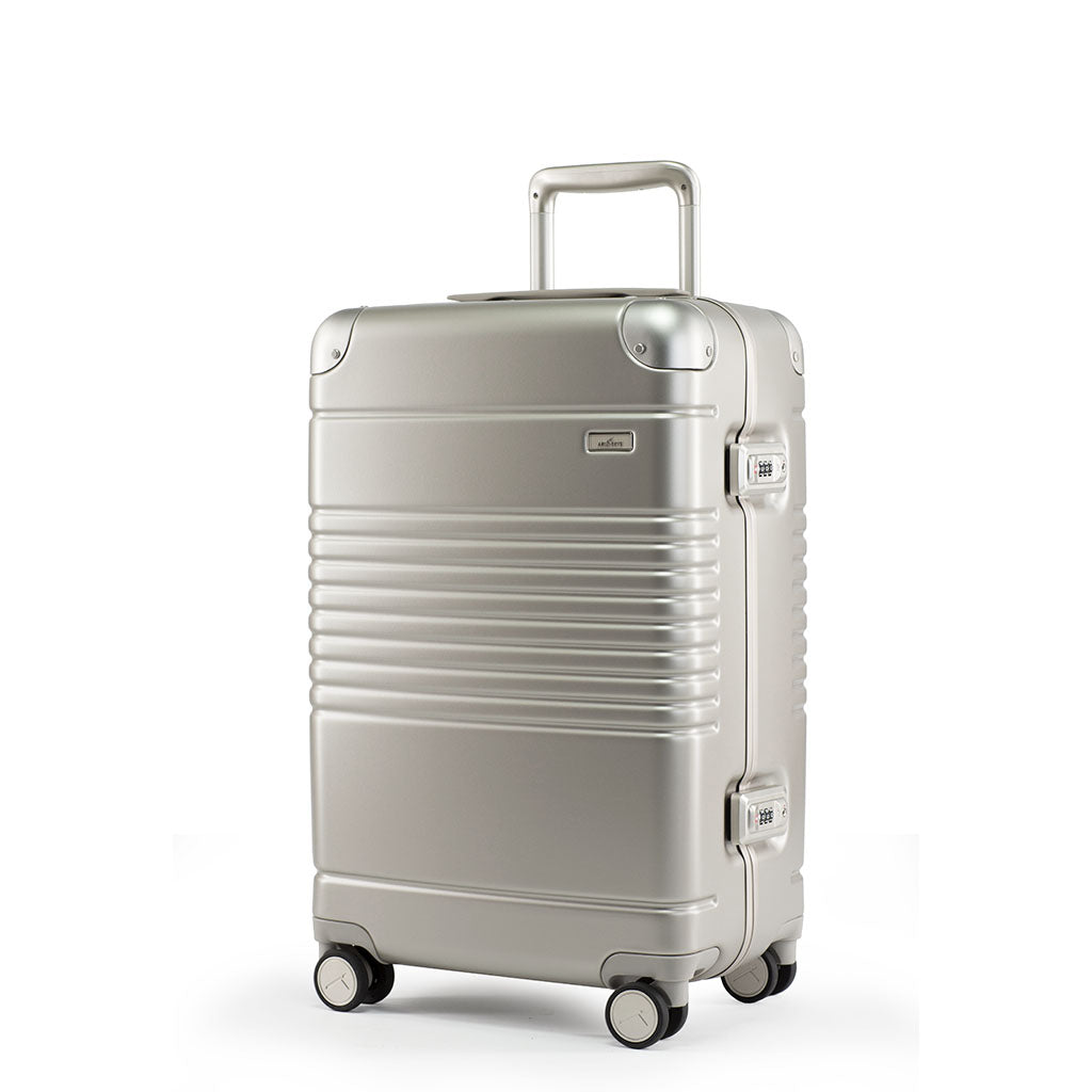 Arlo Skye Frame Carry-On Max
Best Durable Large Carry-On