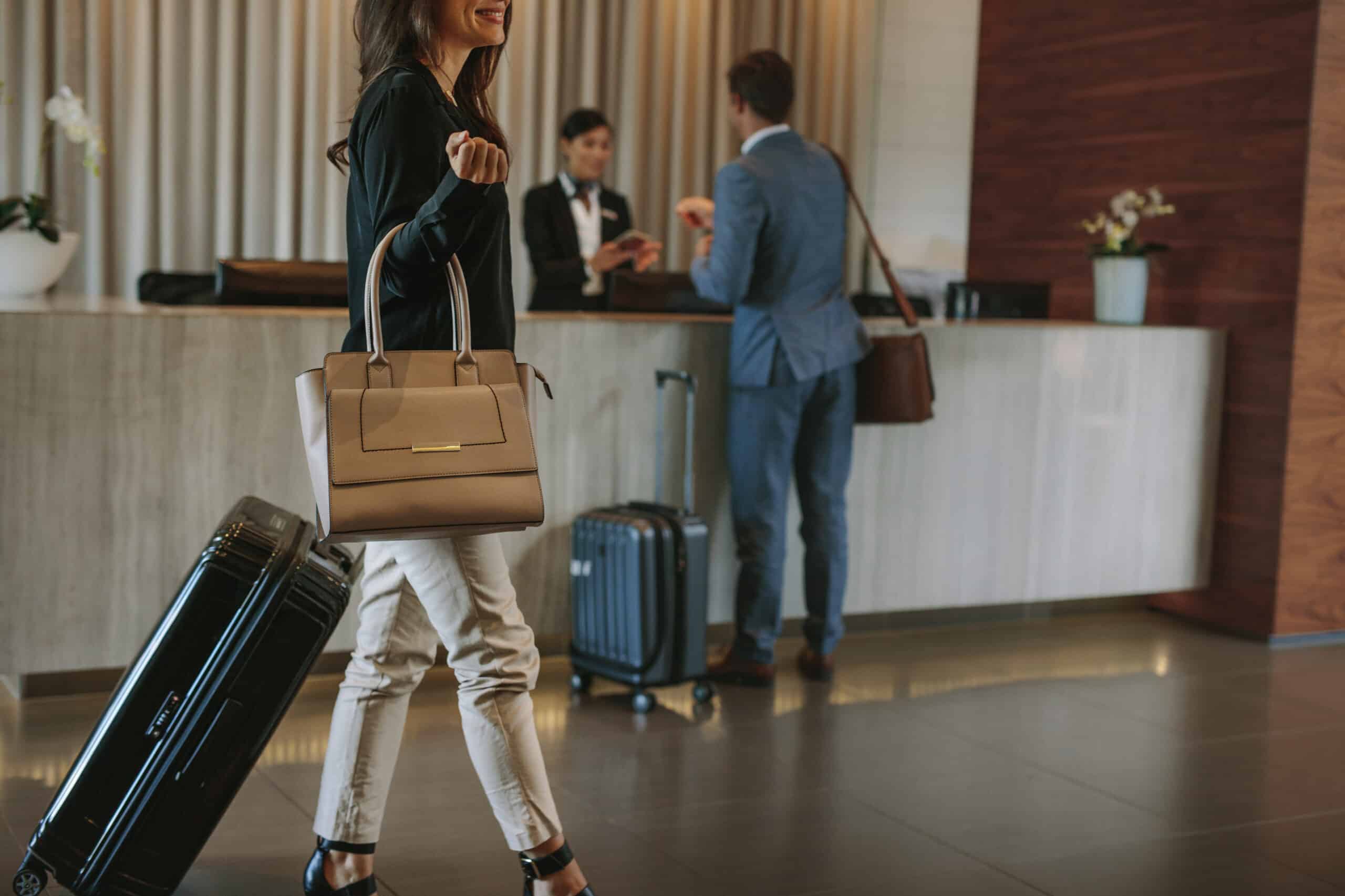 what to do with luggage before hotel check-in